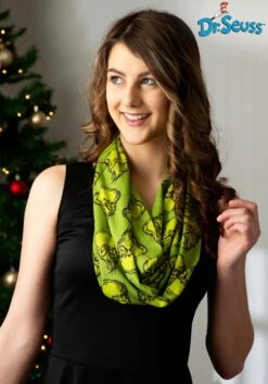 Dr. Seuss The Grinch Jersey Scarf For Women